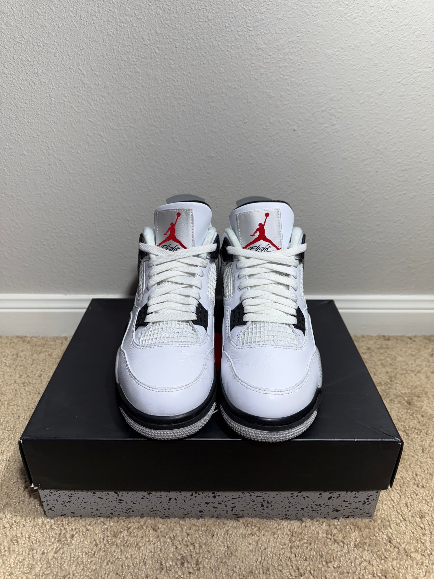 Jordan Retro 4 “White Cement” Size 9.5